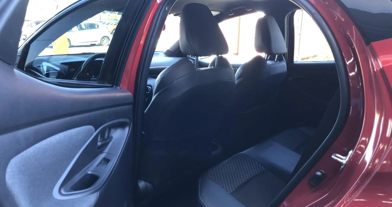Toyota Yaris cena 82900 przebieg: 29149, rok produkcji 2021 z Świdnik małe 172